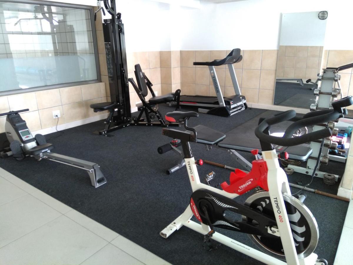 Hibernian Towers 807, Beach Road, Strand Ngoại thất bức ảnh
