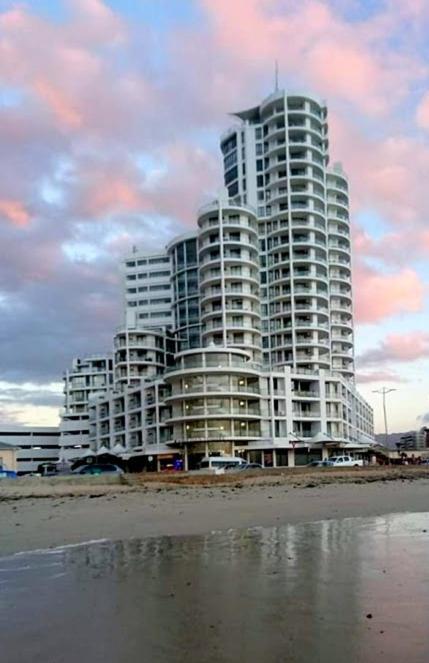 Hibernian Towers 807, Beach Road, Strand Ngoại thất bức ảnh