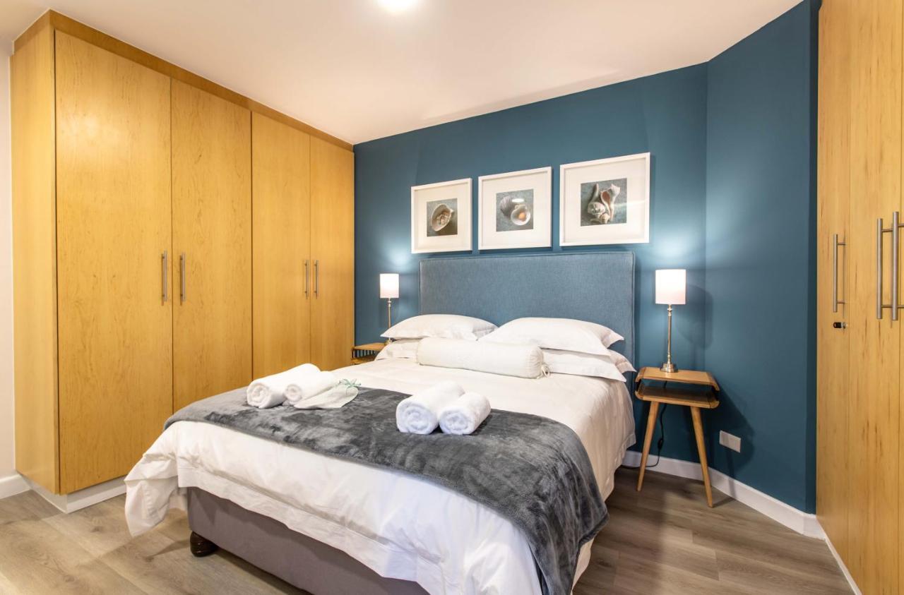 Hibernian Towers 807, Beach Road, Strand Ngoại thất bức ảnh